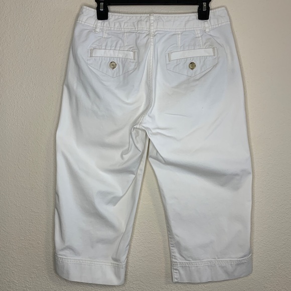 Eddie Bauer Blakely Fit Capri Pants-size 6 | White - Picture 3 of 10